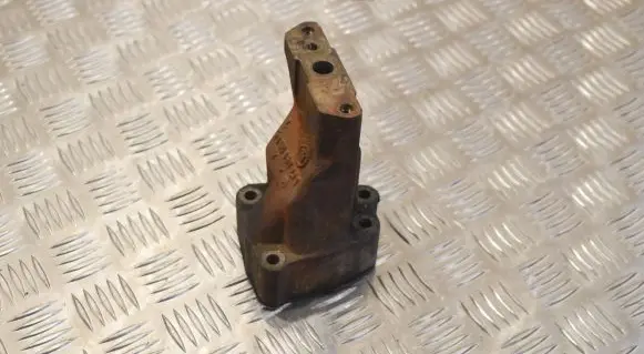 Mercedes-Benz ML W164 Engine mounting bracket 6420960345 14062757