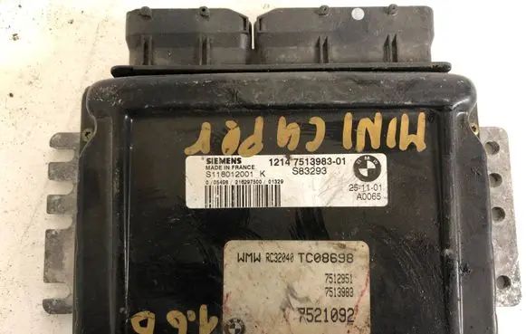 Mini One - Cooper R50 - 53 Engine control unit/module 1214751398301 S118012001K
