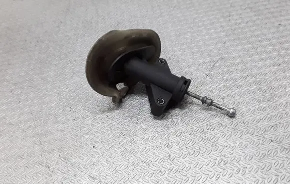 Jaguar X-Type Clutch master cylinder 1X437A543AB