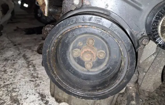 Crankshaft pulley