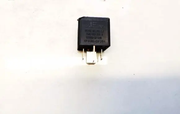 Volkswagen Golf IV Other relay 95vw10k705ca