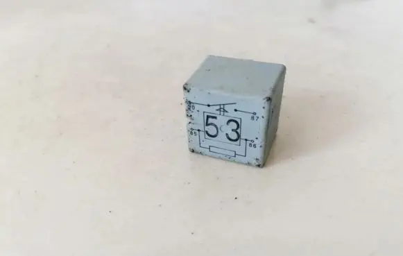 Volkswagen Polo IV 9N3 Other relay 141951253b 20240072