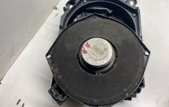 BMW 1 E81 E87 Subwoofer speaker 18820010