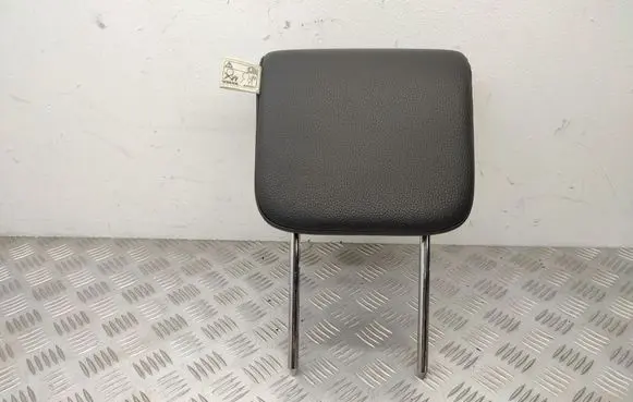 Volvo XC90 Rear seat headrest 8648454