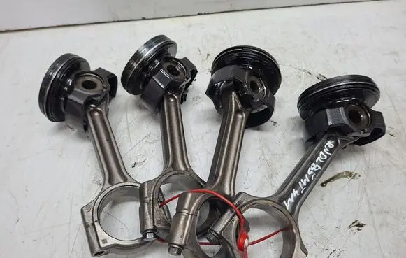 Renault Master III Piston with connecting rod S27647056 M9T716