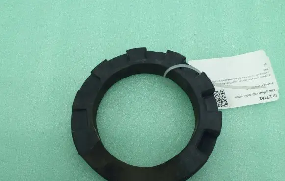 Porsche 911 996 Rear coil spring rubber mount 99333350400