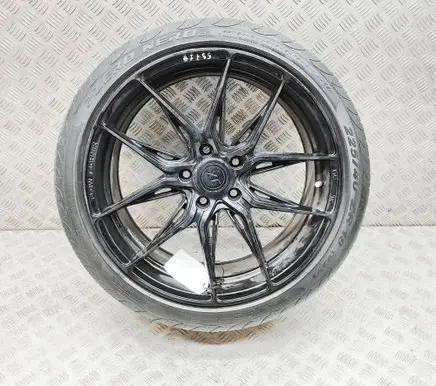 Volkswagen Golf VII R18 alloy rim FLOWTECHNIK