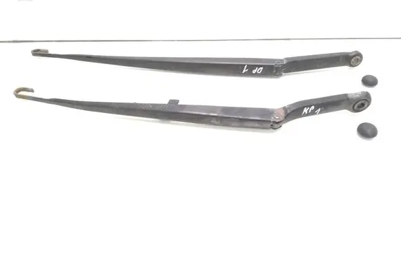 BMW 3 E46 Front wiper blade arm 8225998 7003931 61617003931