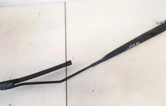 Peugeot 1007 Front wiper blade arm 9646460180