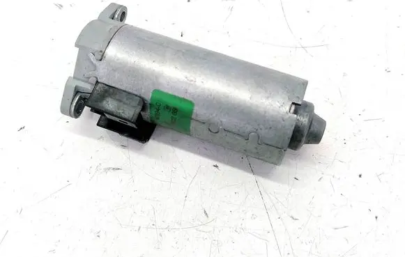 BMW 3 E92 E93 Seat adjustment motor P10469401