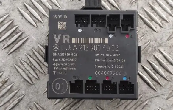 Mercedes-Benz E C207 W207 Door control unit/module A2129004502