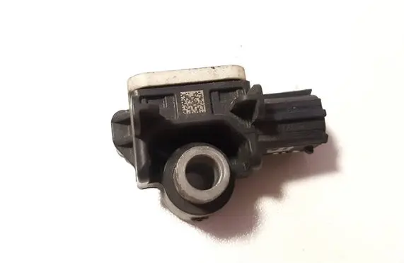 Mitsubishi Outlander Airbag deployment crash/impact sensor 8651A165 120918401