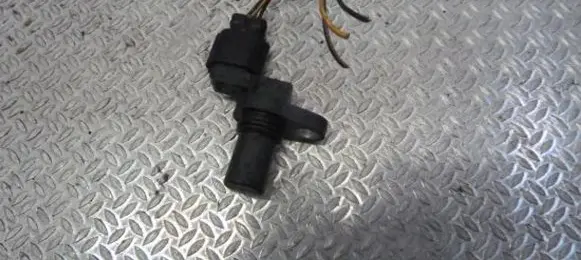 Suzuki SX4 Camshaft position sensor J5T30773