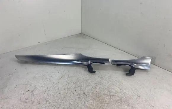 Mercedes-Benz C W205 Dashboard glove box trim EKDAGBR205003 EKDAGBR205001