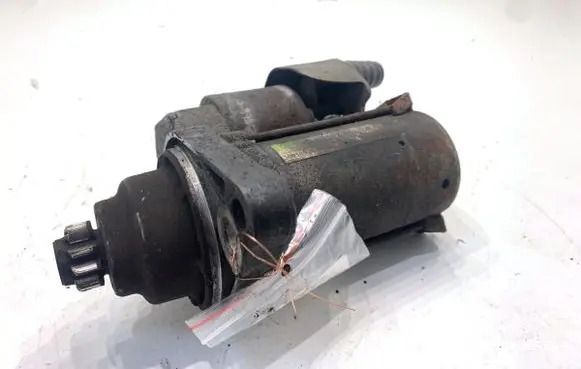 Volkswagen PASSAT B6 Starter motor 02Z911023G