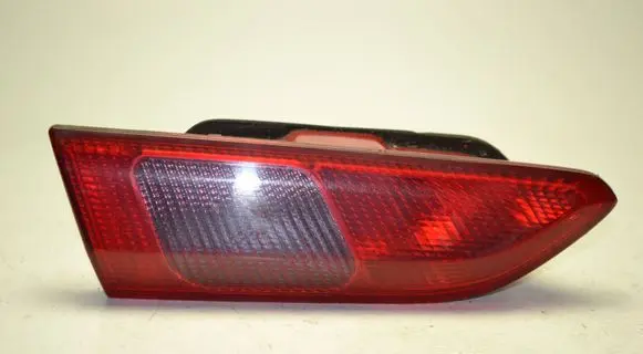 Alfa Romeo 156 Tailgate rear/tail lights 15089