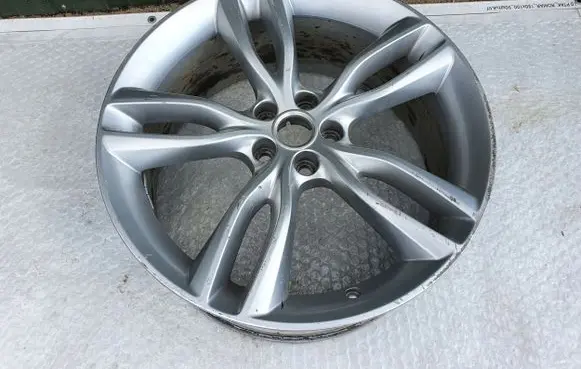 Jaguar XF X260 R20 alloy rim 