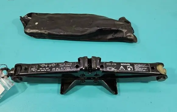 Nissan Almera N16 Lift Jack IMPRK1541769