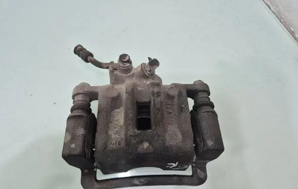 Opel Antara Rear brake caliper 
