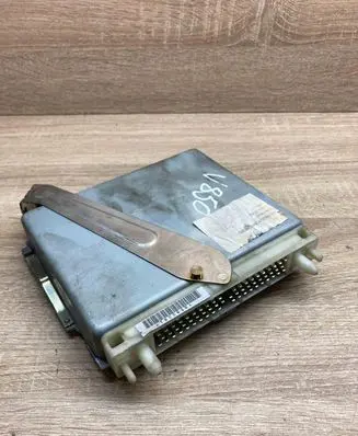 Volvo 850 Engine control unit/module ECU P09144363 1TVS013312 T95320264