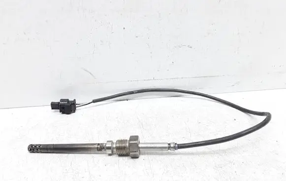 Mercedes-Benz ML W164 Exhaust gas temperature sensor A0051531128