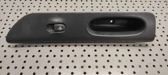 Renault Laguna I Electric window control switch 770417094 770169964 210598