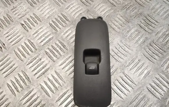 Volvo XC60 Electric window control switch 31272012