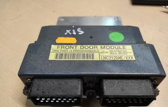 Jaguar XJ X308 Door control unit/module LNC2120AE
