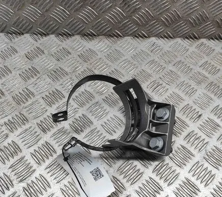 Iveco Daily 6th gen Power steering pump mounting bracket 504090981