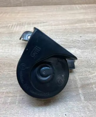 Volkswagen Golf VII Horn signal 3C0951221E A046522