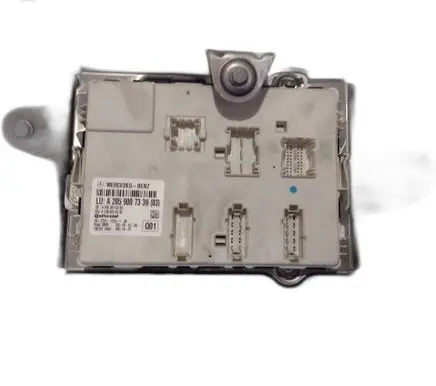 Mercedes-Benz C W205 Tow bar relay 