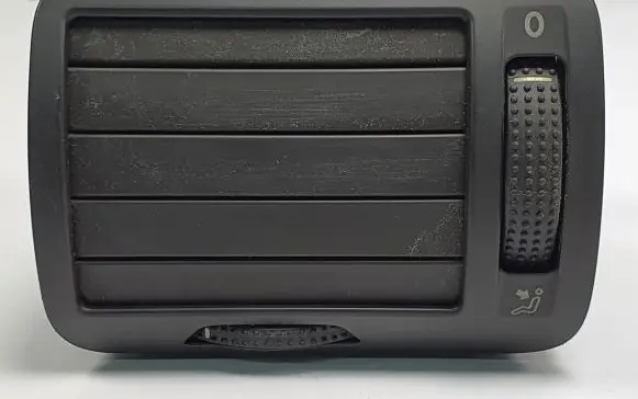 Volkswagen PASSAT B5.5 Dashboard side air vent grill/cover trim 3B0819703D
