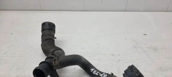 Audi A6 S6 C7 4G Engine coolant pipe/hose 4G0121140A