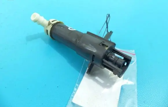 Lexus LS 460 - 600H Headlight washer spray nozzle IMPRK1188111