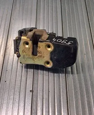 Jeep Grand Cherokee (WJ) Rear door lock