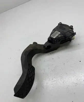 Audi A6 S6 C5 4B Accelerator throttle pedal 8D1721523J 6PV00837603