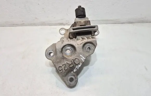 Nissan Rogue Engine mount bracket 575AK100A 112114BA0A