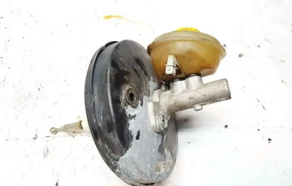 Audi A4 S4 B5 8D Brake booster 8d0612105f m32g