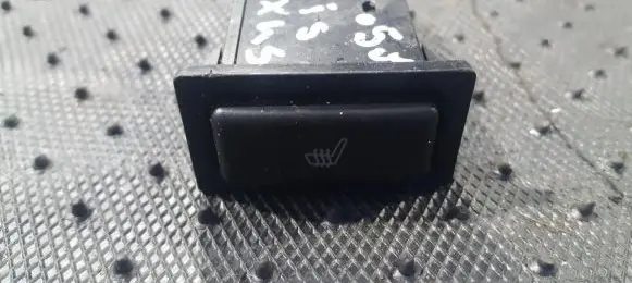 Lexus IS 200-300 Seat heating switch 153261 157998