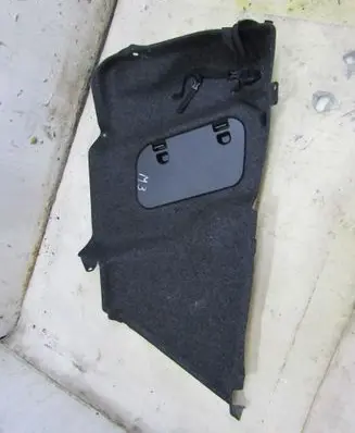Mazda 3 III Trunk/boot side trim panel KRIS235789