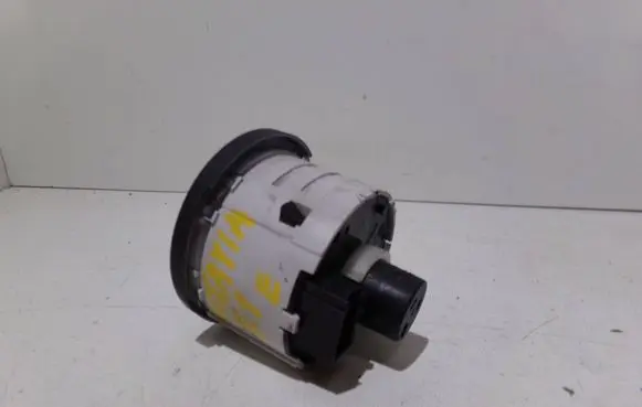 Skoda Octavia Mk2 (1Z) Light switch 1Z0941431C 748500470000