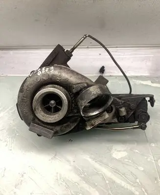 Mercedes-Benz E W211 Turbo A6460900980