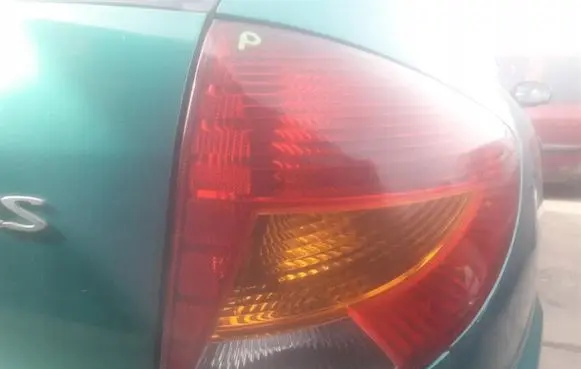 KIA Rio Rear/tail lights