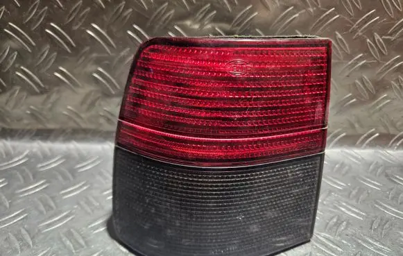 Seat Toledo I (1L) Rear/tail lights 96163700