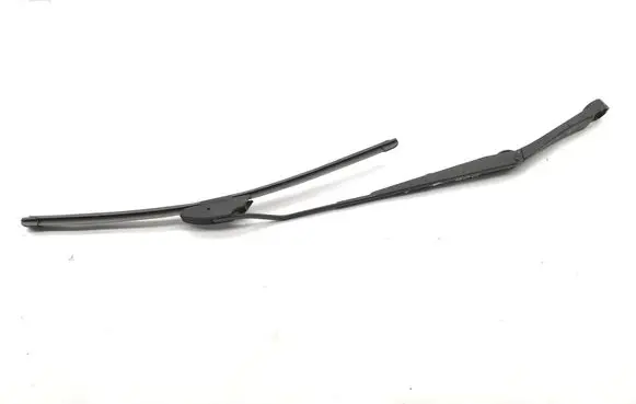 Nissan Micra Windshield/front glass wiper blade 
