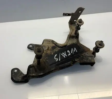 Mercedes-Benz E W211 Pneumatic air compressor holding bracket A2113201843 2113201843