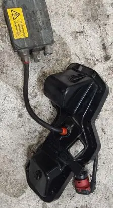 Audi A6 S6 C5 4B Headlight ballast module Xenon