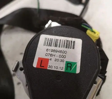 Volvo V40 Rear seatbelt 619894600