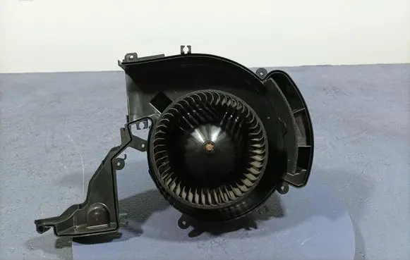 Audi Q5 SQ5 Heater fan/blower 4M1820021C