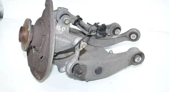 BMW 5 F10 F11 Rear wheel hub 6796100 33326796100 33326780358